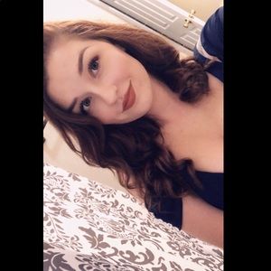 Meet your Posher, Lacey